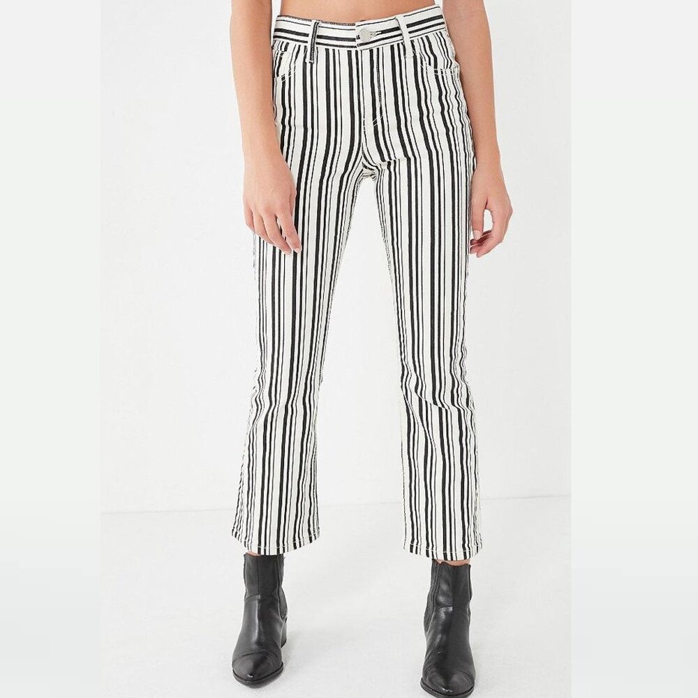 URBAN OUTFITTERS striped stretch kick flare high rise cropped jeans BDG size 30